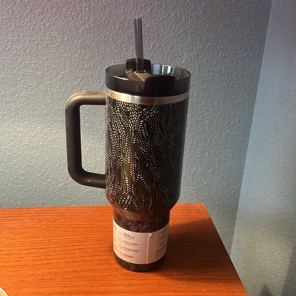 Stanley x Calia 40oz Flowstate Quencher H2.0 Tumbler~Black Serpent ~Lim Ed~New - Picture 5 of 5